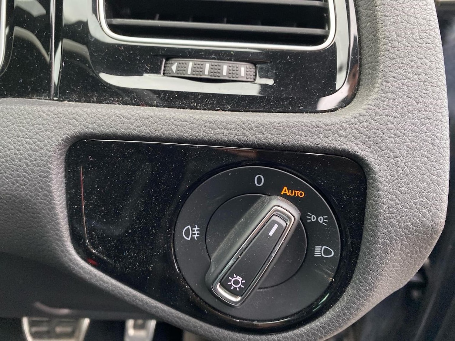 Used Volkswagen Golf 2020 for sale - 76651280: Photo 22