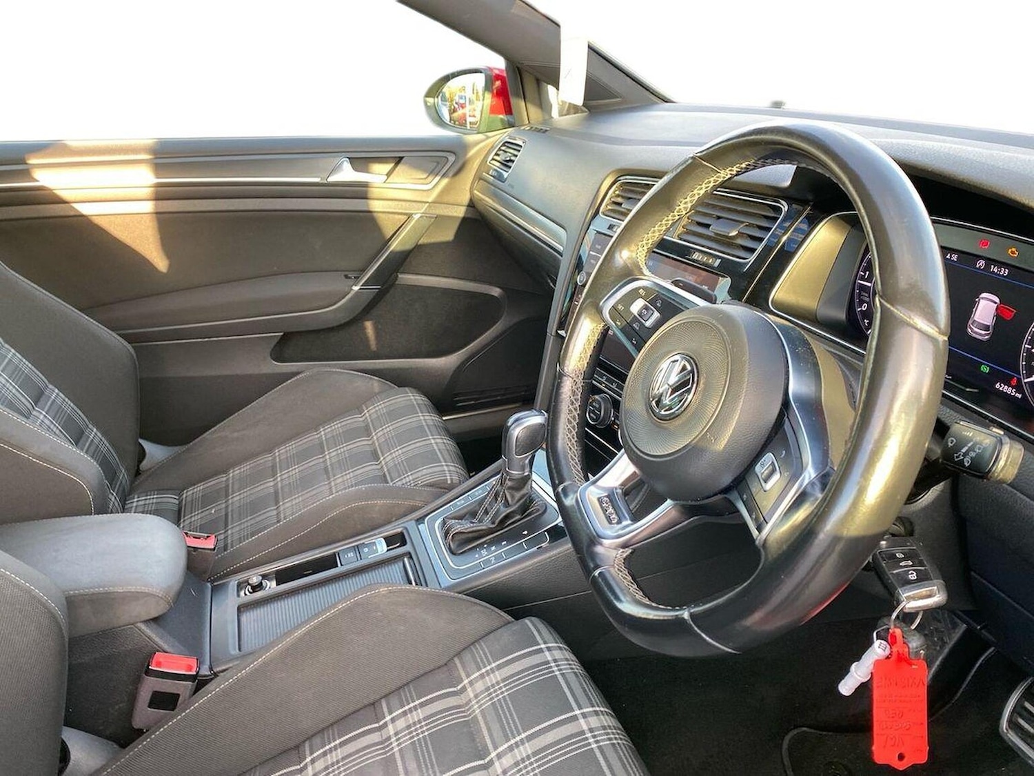 Used Volkswagen Golf 2018 for sale - 76725893: Photo 15