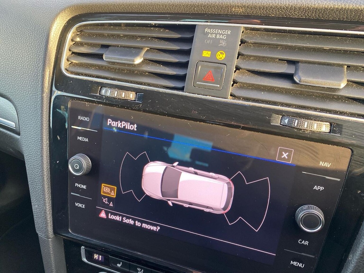 Used Volkswagen Golf 2018 for sale - 76725893: Photo 23