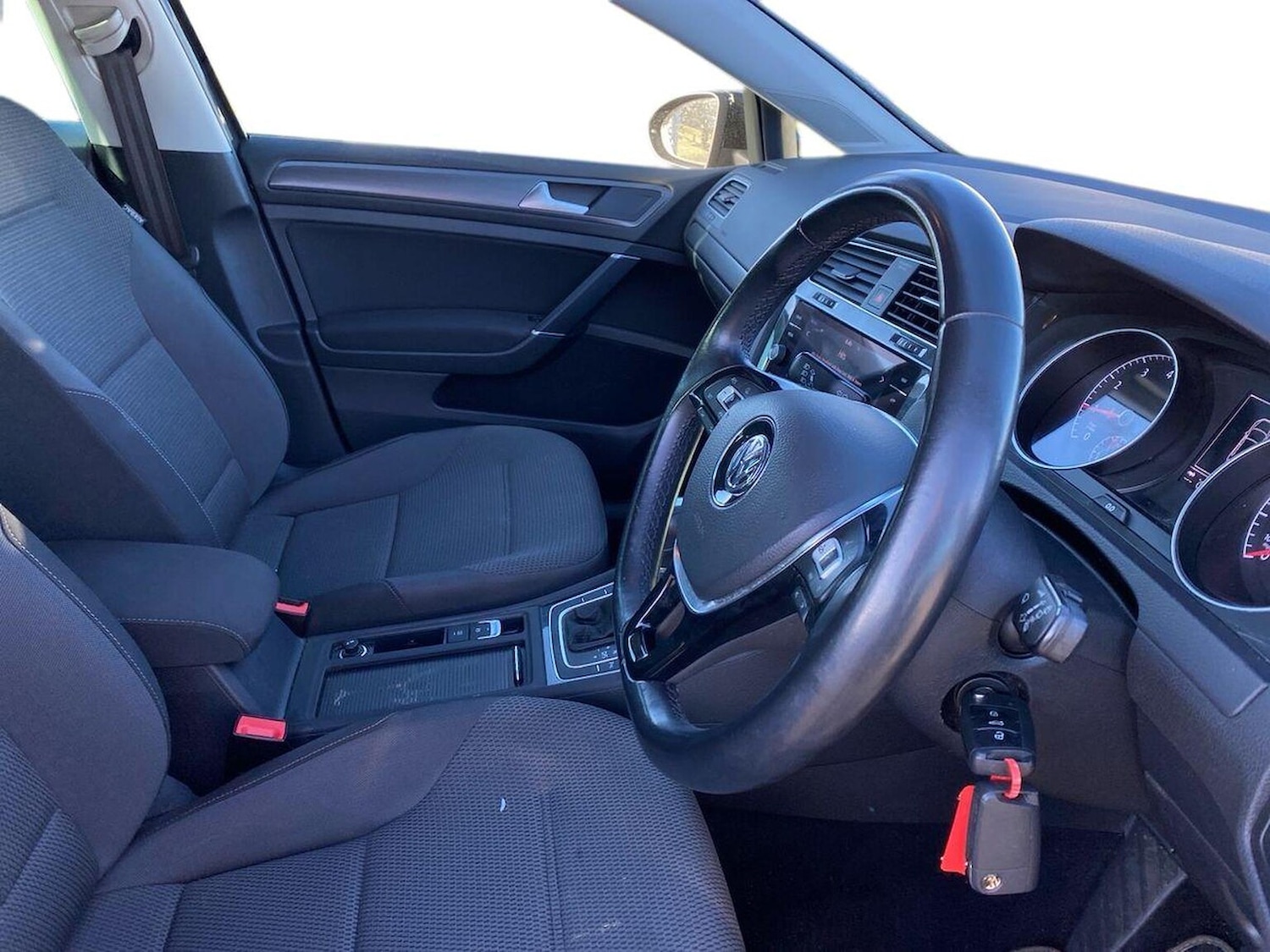 Used Volkswagen Golf 2019 for sale - 76064413: Photo 15