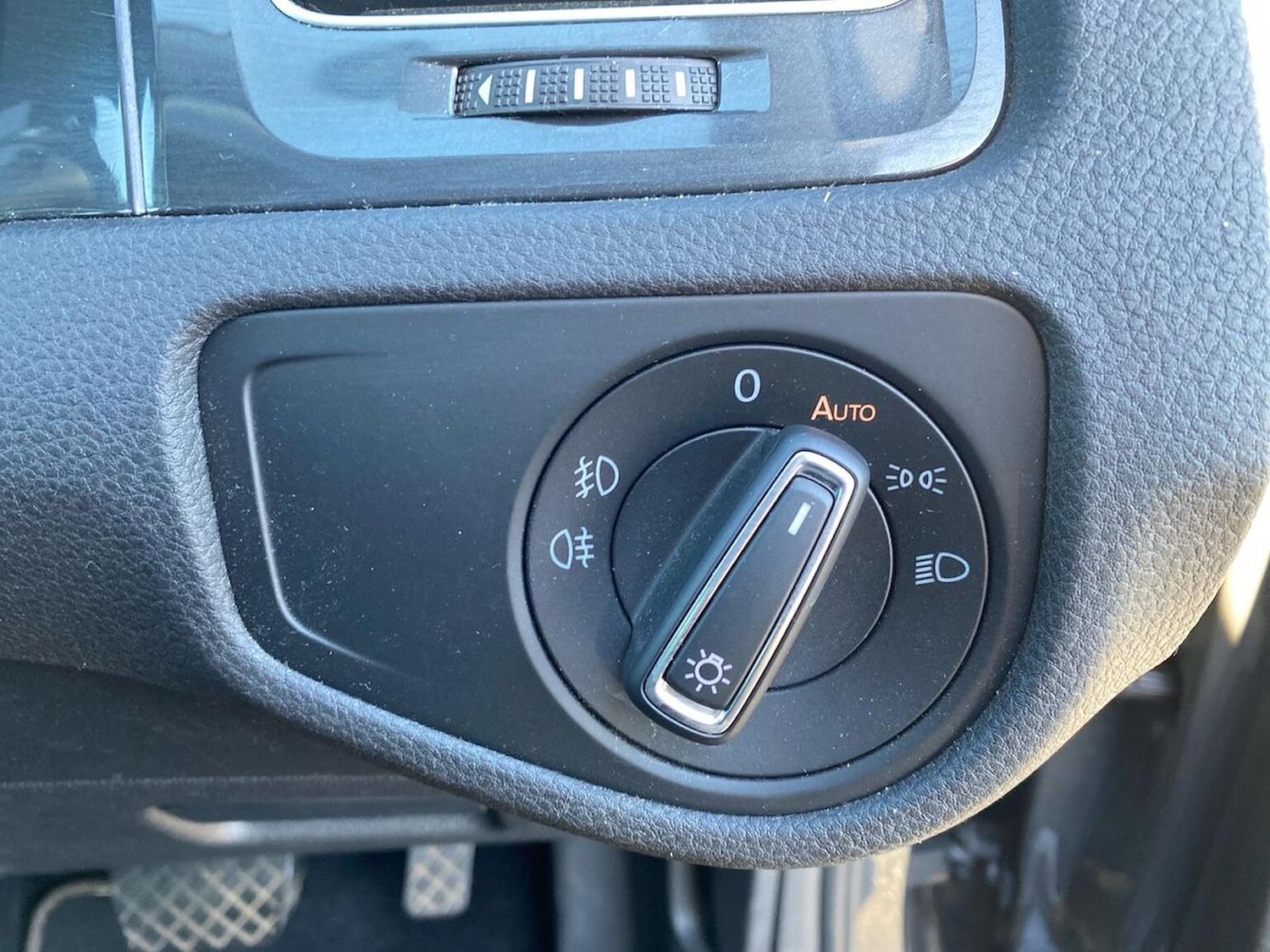 Used Volkswagen Golf 2019 for sale - 76064413: Photo 22