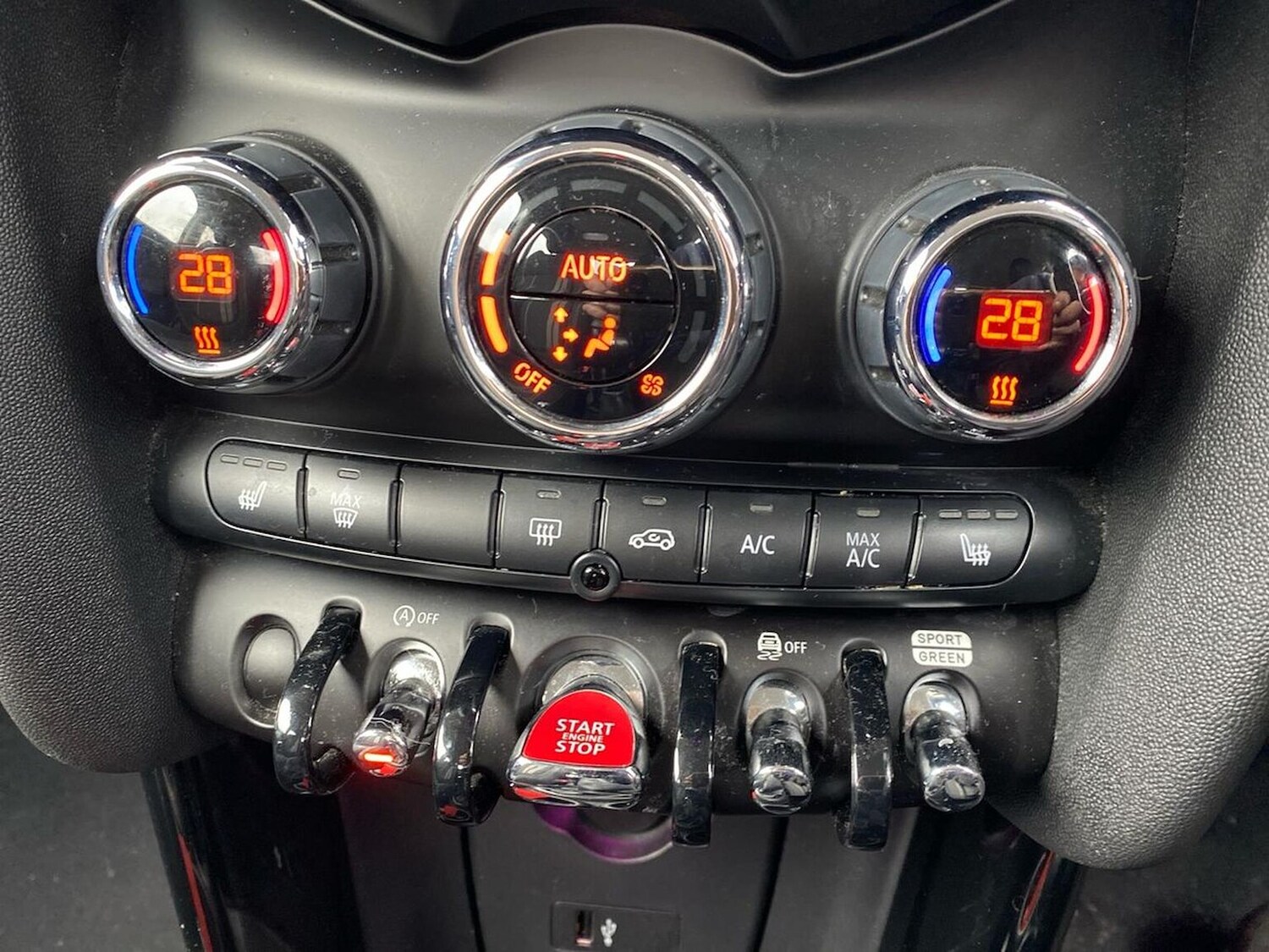 Used MINI Hatch 2020 for sale - 76430795: Photo 12