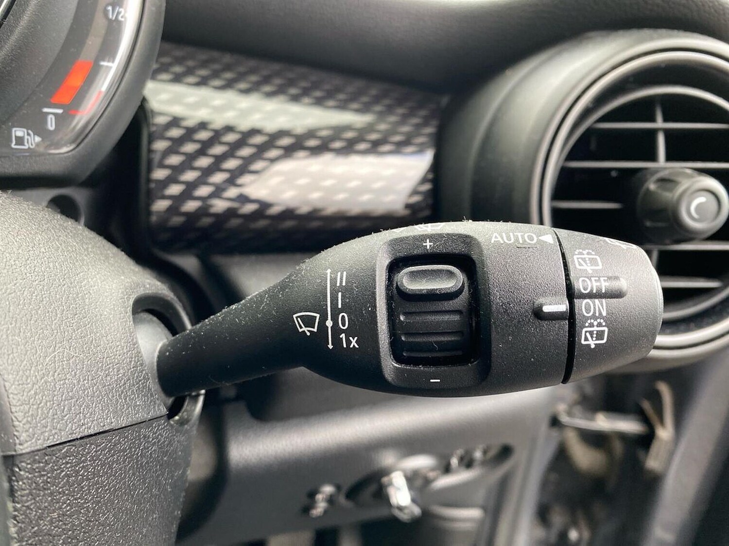 Used MINI Hatch 2020 for sale - 76430795: Photo 29