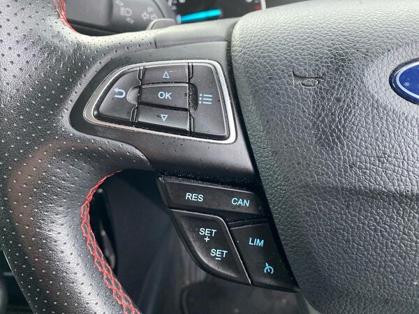 Used Ford Ecosport 2018 for sale - 76329993: Photo 26