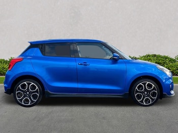 Used Suzuki Swift 2024 for sale - 75581790: Photo