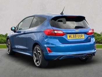 Used Ford Fiesta 2018 for sale - 75962334: Photo
