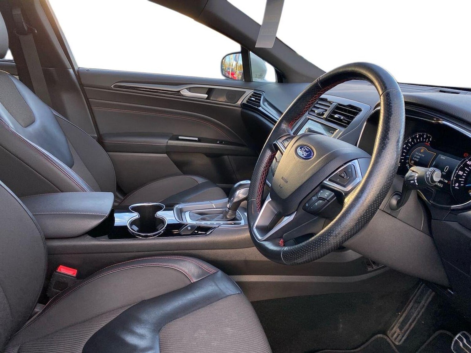 Used Ford Mondeo 2018 for sale - 76725894: Photo 15