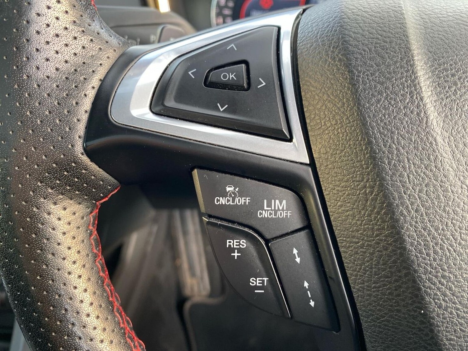 Used Ford Mondeo 2018 for sale - 76725894: Photo 26