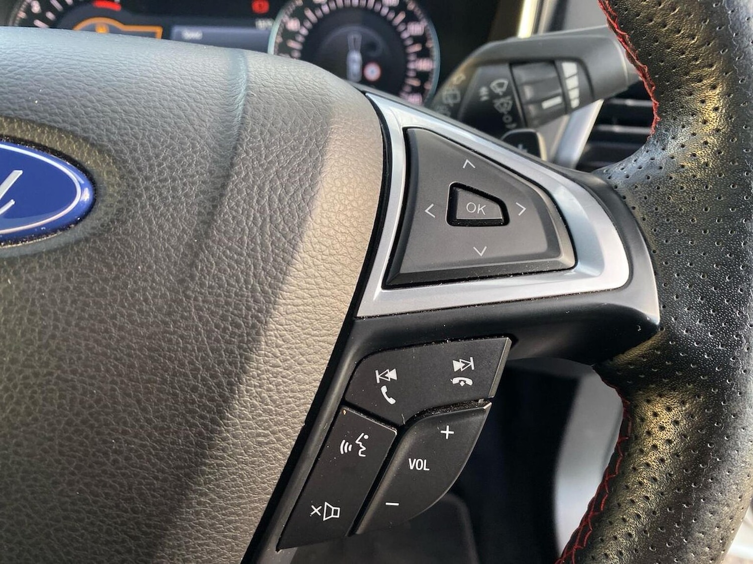 Used Ford Mondeo 2018 for sale - 76725894: Photo 27