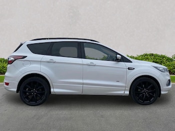 Used Ford Kuga 2017 for sale - 79500940: Photo