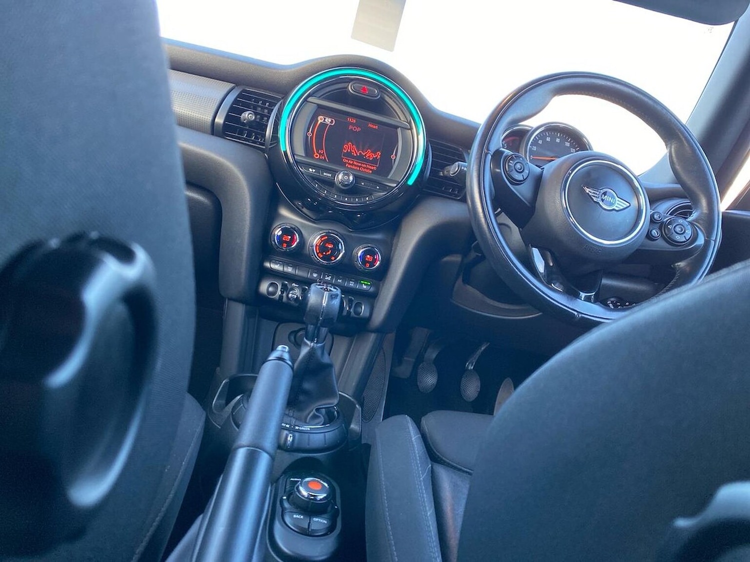 Used MINI Convertible 2017 for sale - 76864007: Photo 13