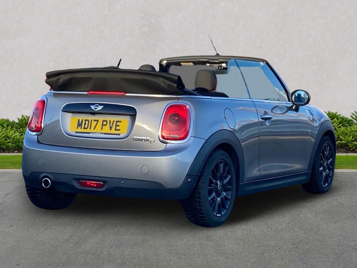 Used MINI Convertible 2017 for sale - 76864007: Photo 18