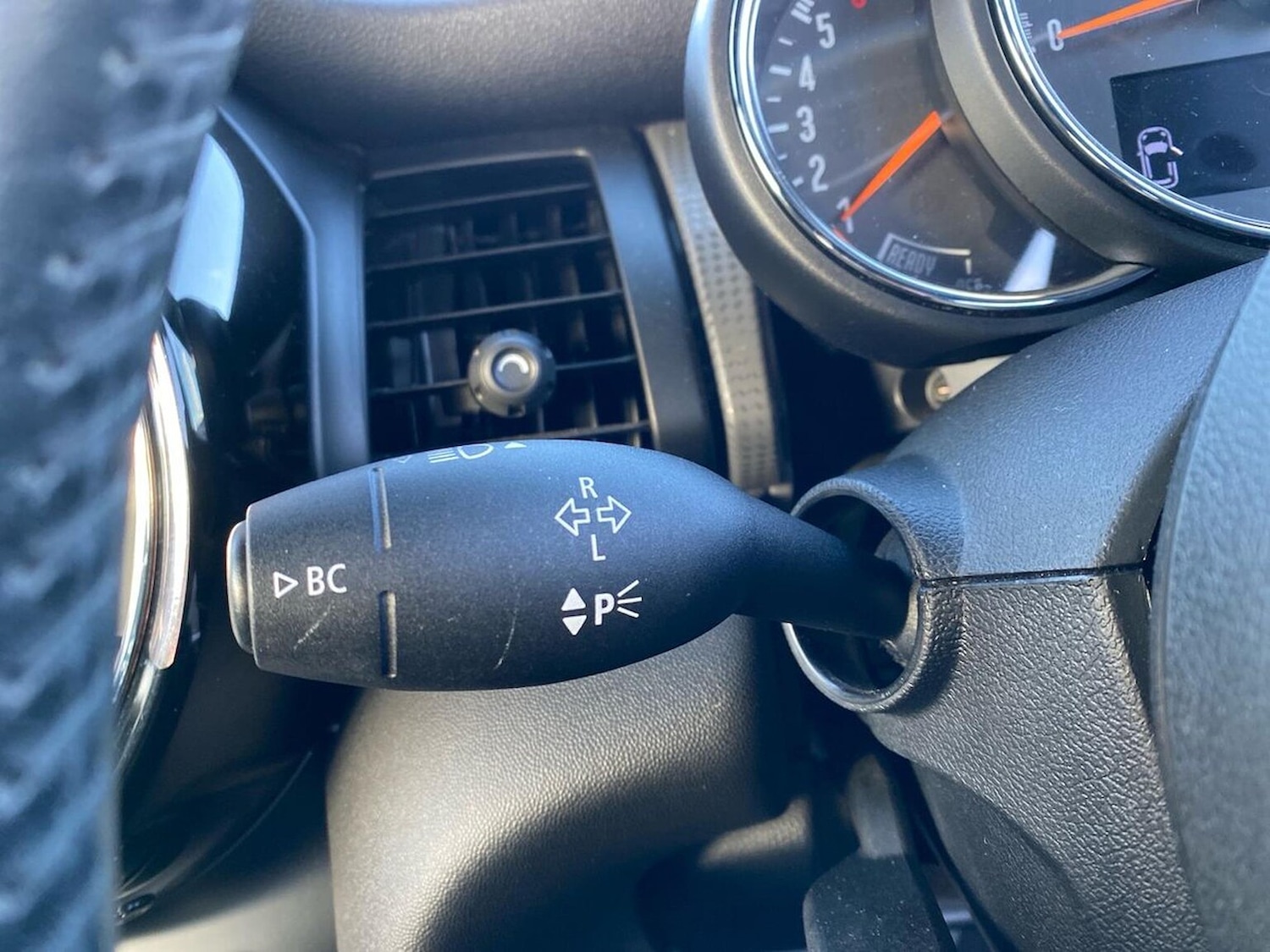 Used MINI Convertible 2017 for sale - 76864007: Photo 28