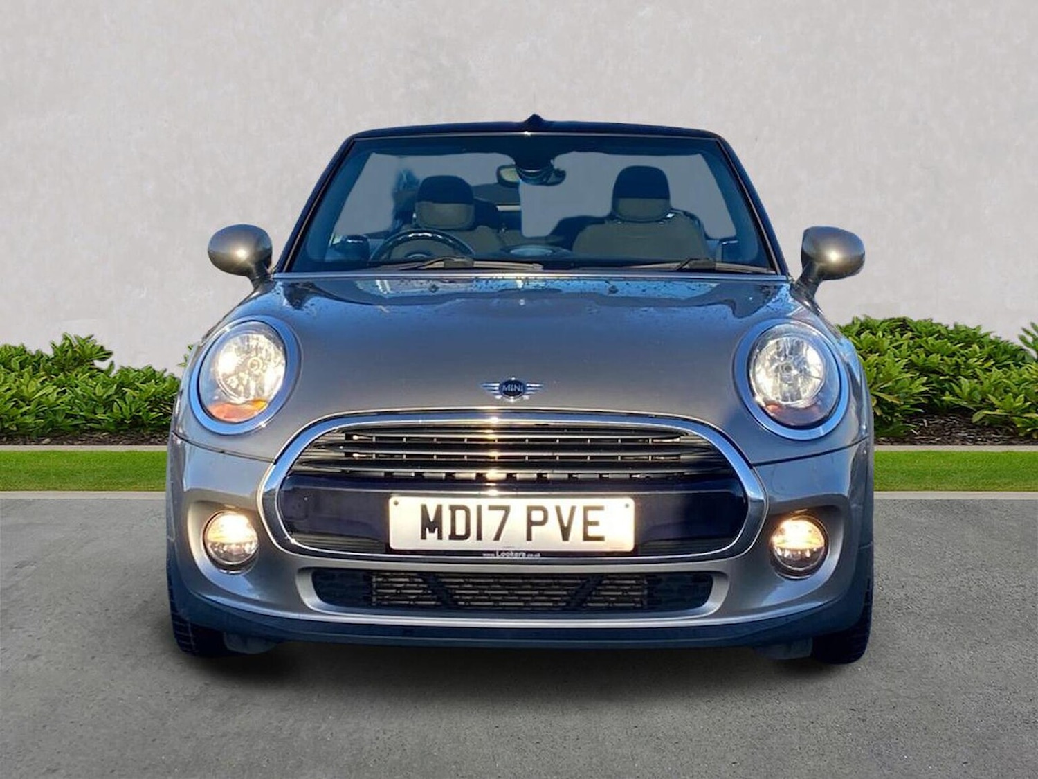 Used MINI Convertible 2017 for sale - 76864007: Photo 5