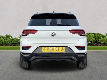 Used Volkswagen T-Roc 2018 for sale - 79551755: Photo