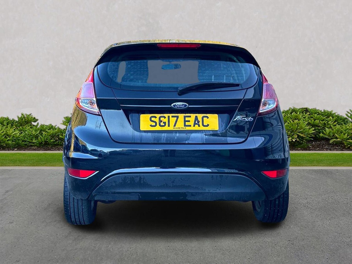 Used Ford Fiesta 2017 for sale - 76935395: Photo 4