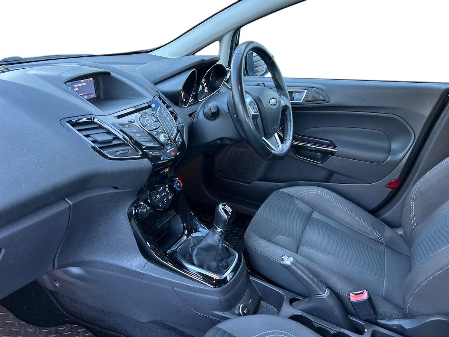 Used Ford Fiesta 2017 for sale - 76935395: Photo 7