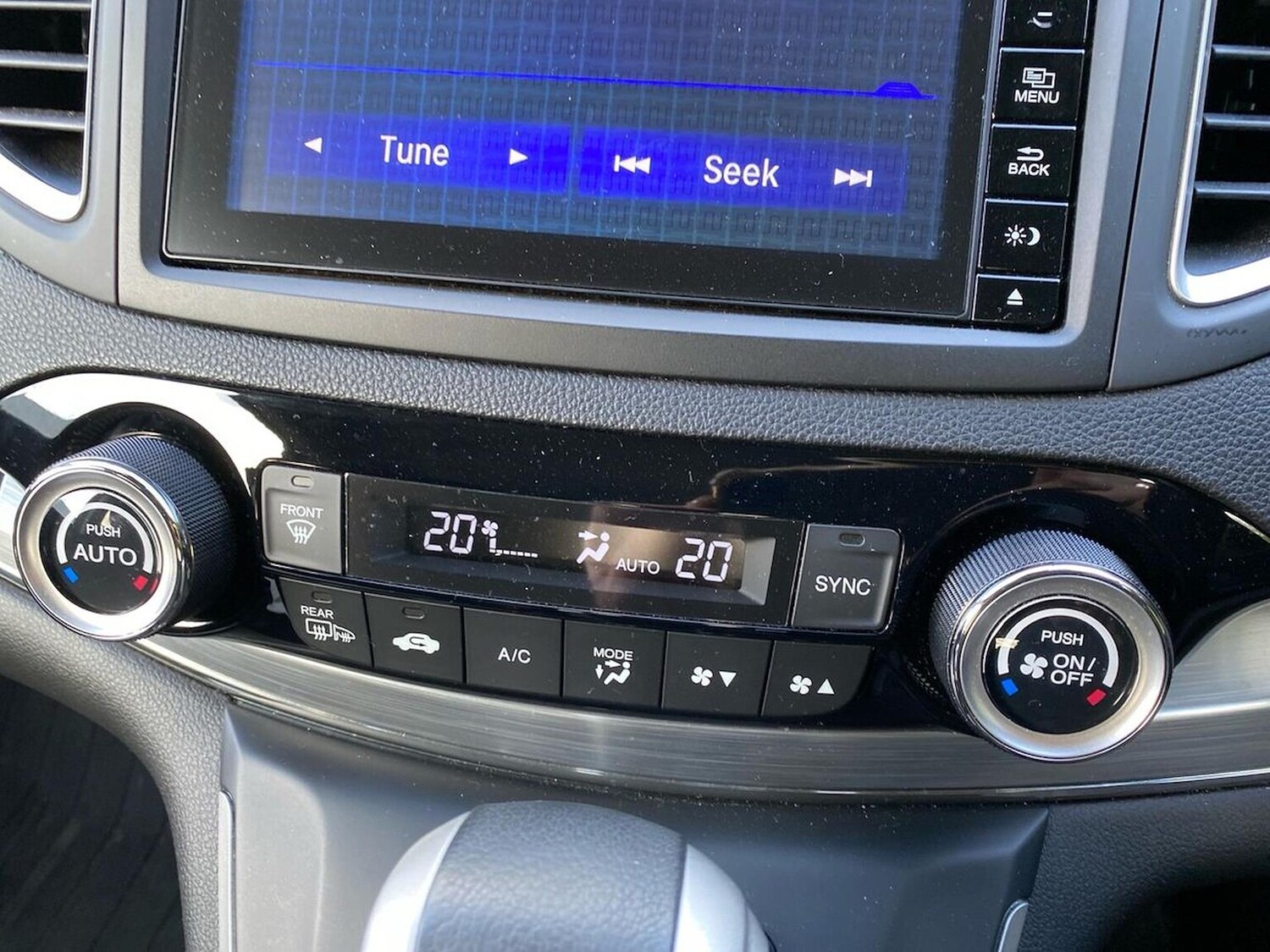 Used Honda CR-V 2018 for sale - 76220426: Photo 12