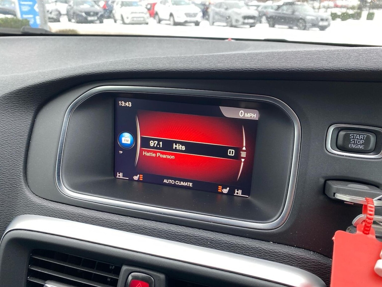 Used Volvo V40 2019 for sale - 77735871: Photo 11