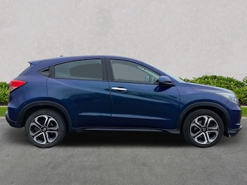 Used Honda HR-V 2017 for sale - 76007204: Photo 3