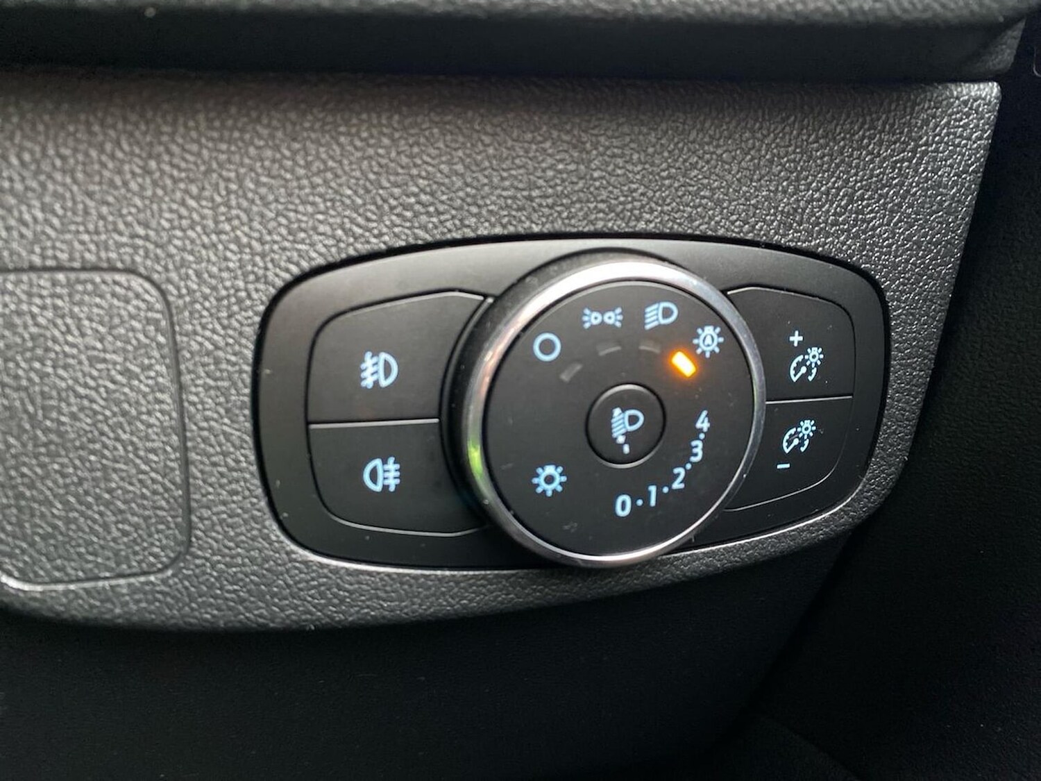 Used Ford Focus 2022 for sale - 78191037: Photo 24