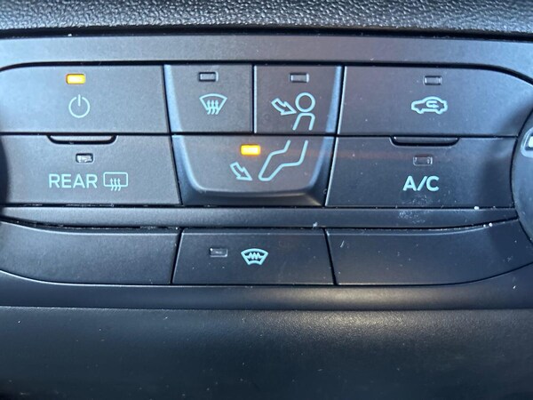Used Ford Fiesta 2018 for sale - 76101405: Photo 23