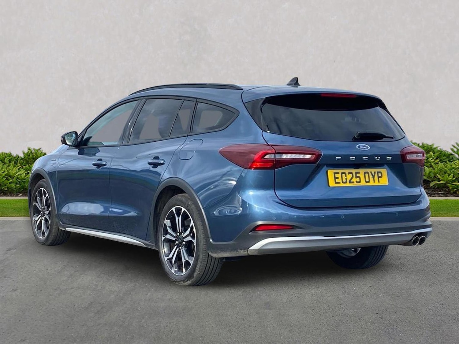 Used Ford Focus 2025 for sale - 78039348: Photo 2