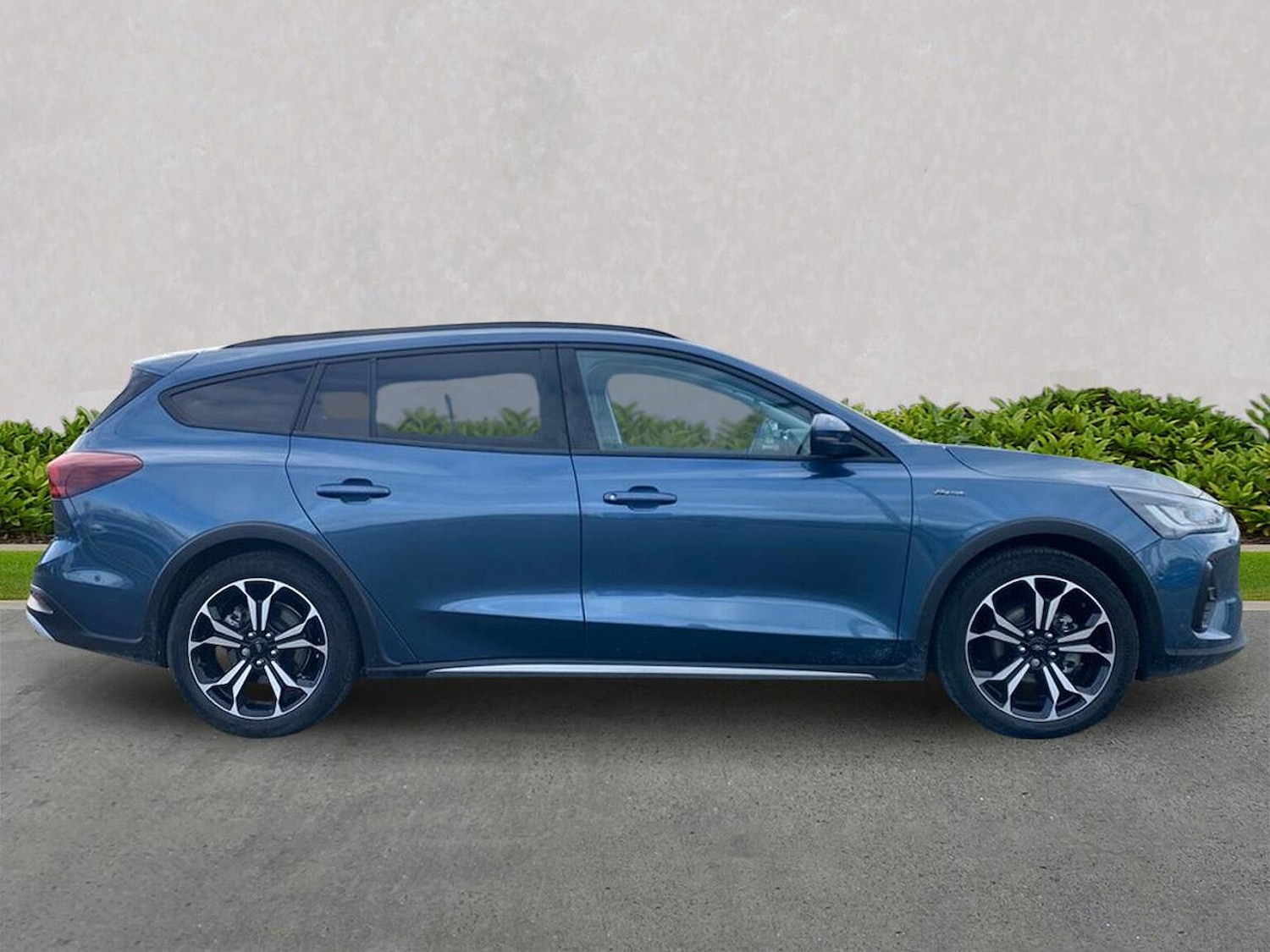 Used Ford Focus 2025 for sale - 78039348: Photo 3