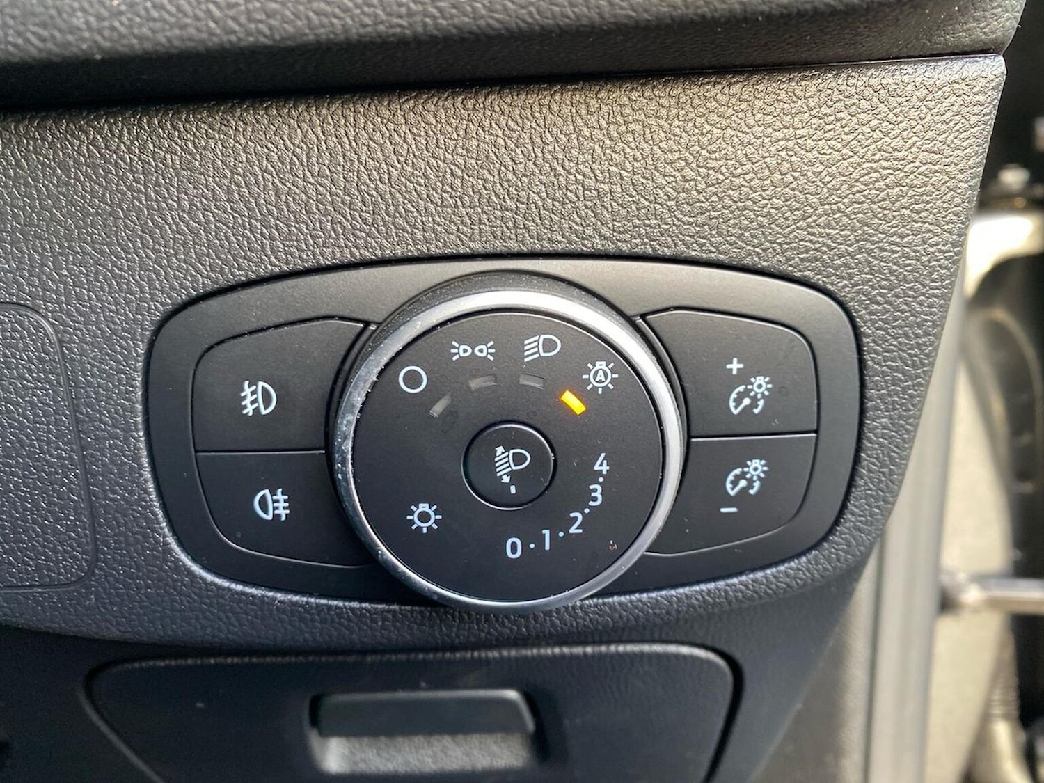 Used Ford Focus 2021 for sale - 76963480: Photo 22