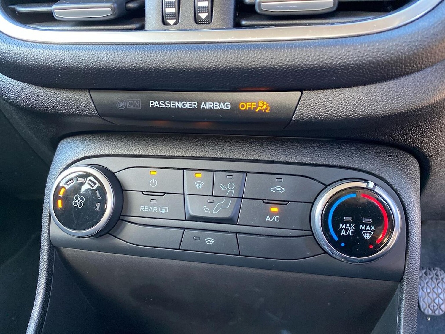 Used Ford Fiesta 2018 for sale - 76387190: Photo 12