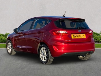 Used Ford Fiesta 2018 for sale - 76387190: Photo