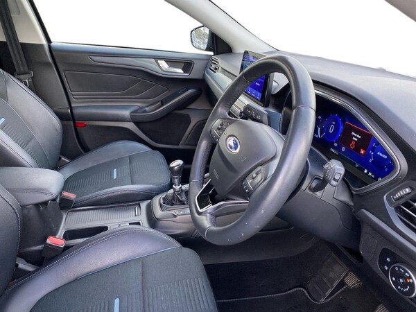 Used Ford Focus 2021 for sale - 76335132: Photo 15