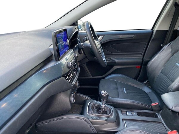 Used Ford Focus 2021 for sale - 76335132: Photo 7