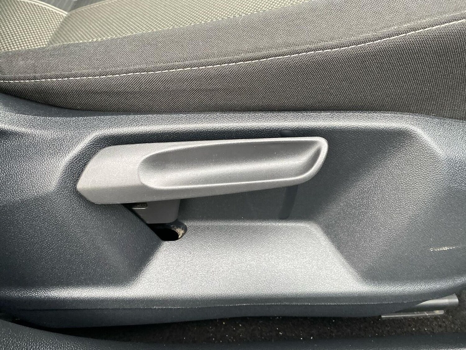 Used Volkswagen T-Roc 2021 for sale - 76543001: Photo 32