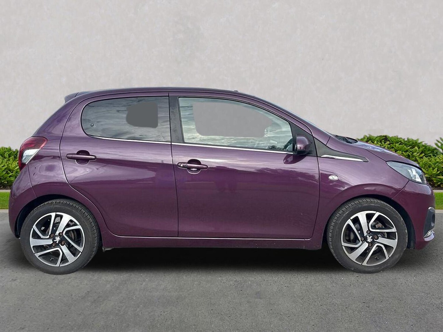 Used Peugeot 108 2016 for sale - 76127150: Photo 3