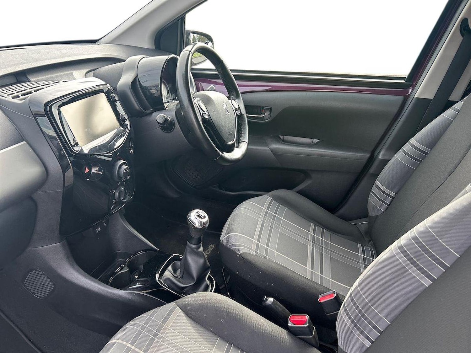 Used Peugeot 108 2016 for sale - 76127150: Photo 7