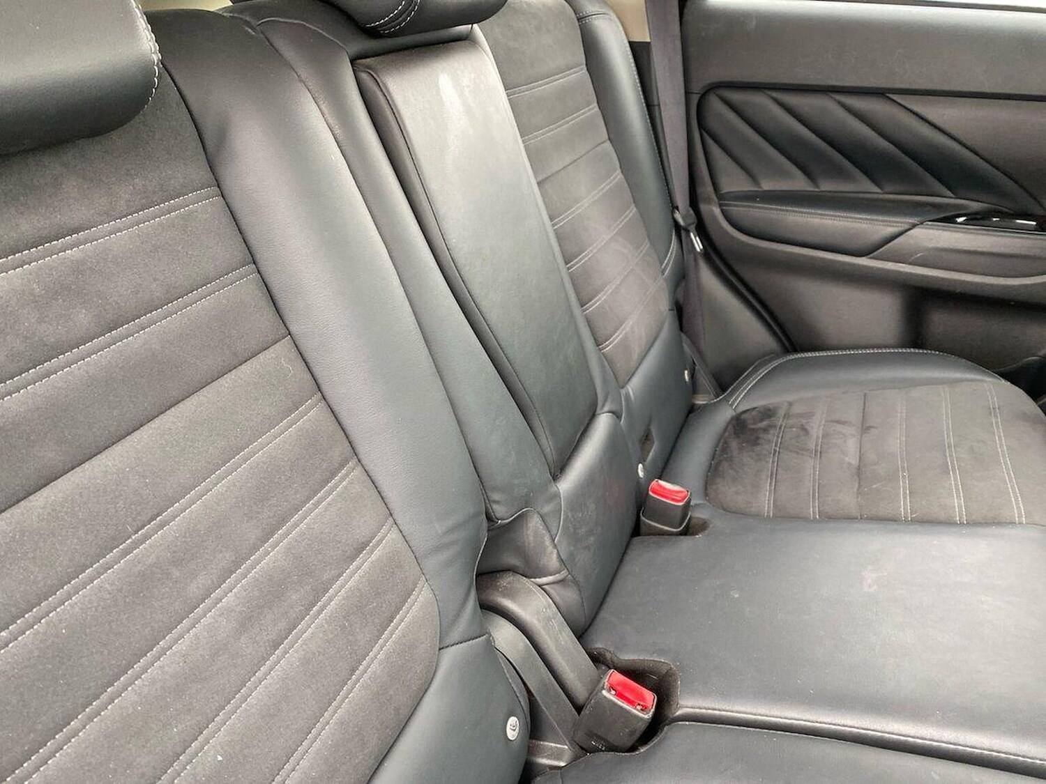 Used Mitsubishi Outlander 2019 for sale - 76638846: Photo 16