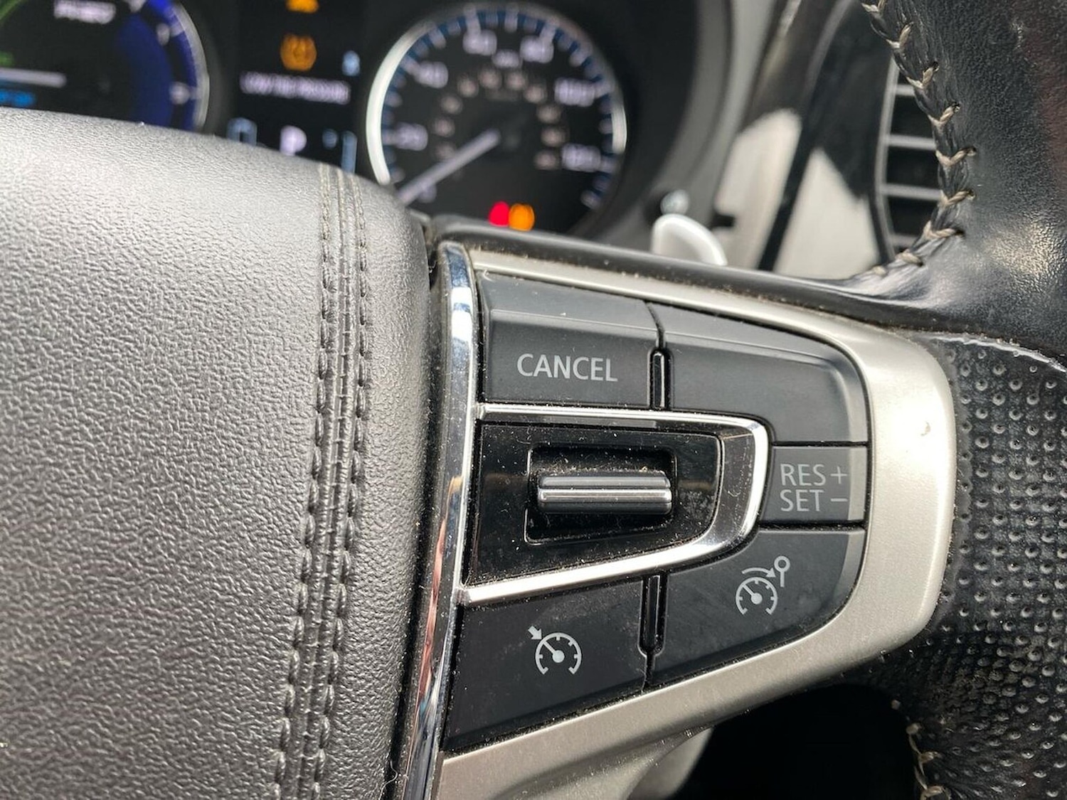 Used Mitsubishi Outlander 2019 for sale - 76638846: Photo 27