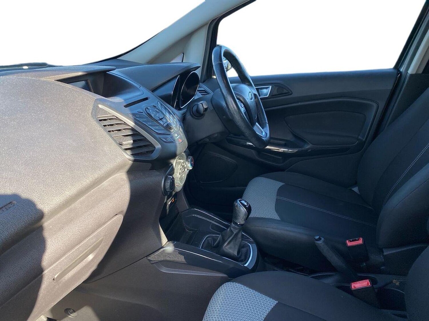 Used Ford Ecosport 2016 for sale - 77008316: Photo 9