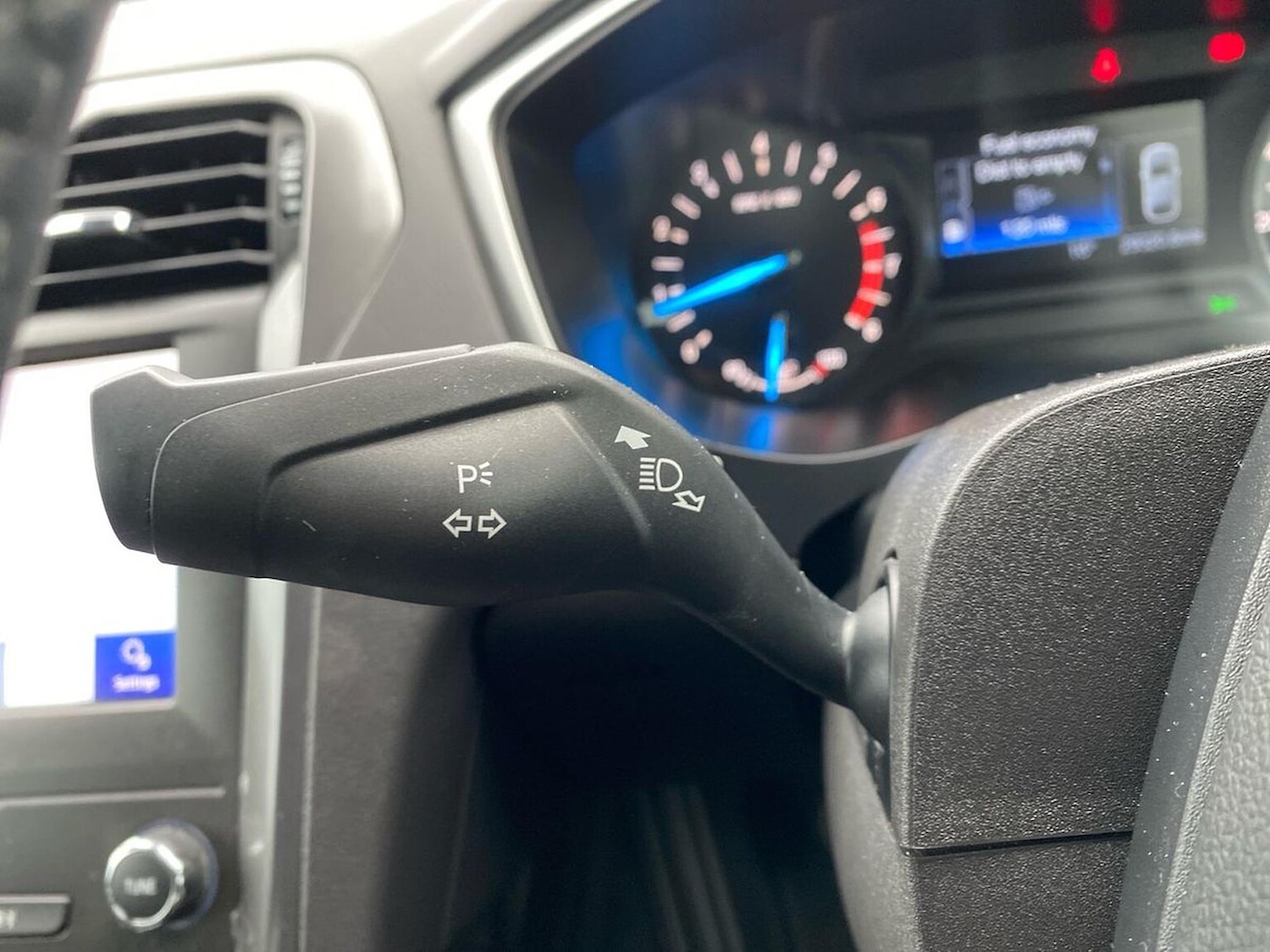Used Ford Mondeo 2019 for sale - 76164986: Photo 28