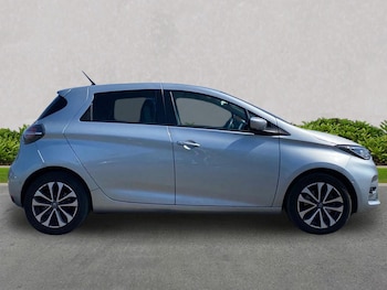 Used Renault Zoe 2021 for sale - 78992463: Photo
