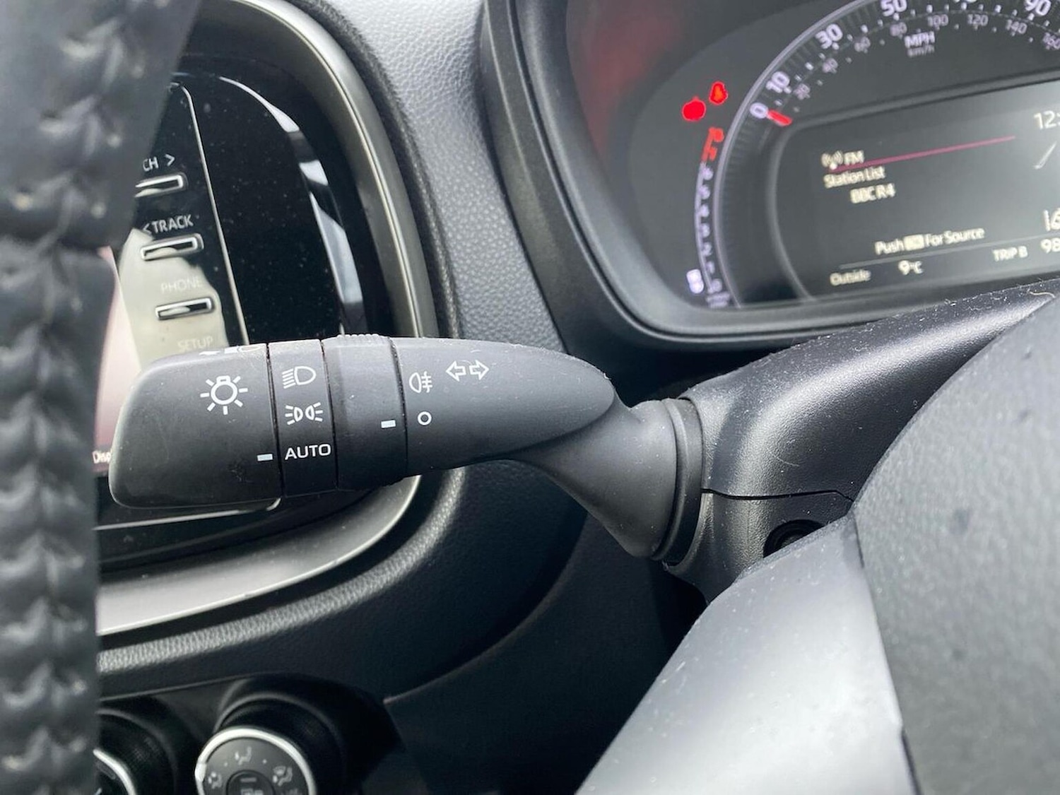 Used Toyota Aygo X 2022 for sale - 76809358: Photo 28