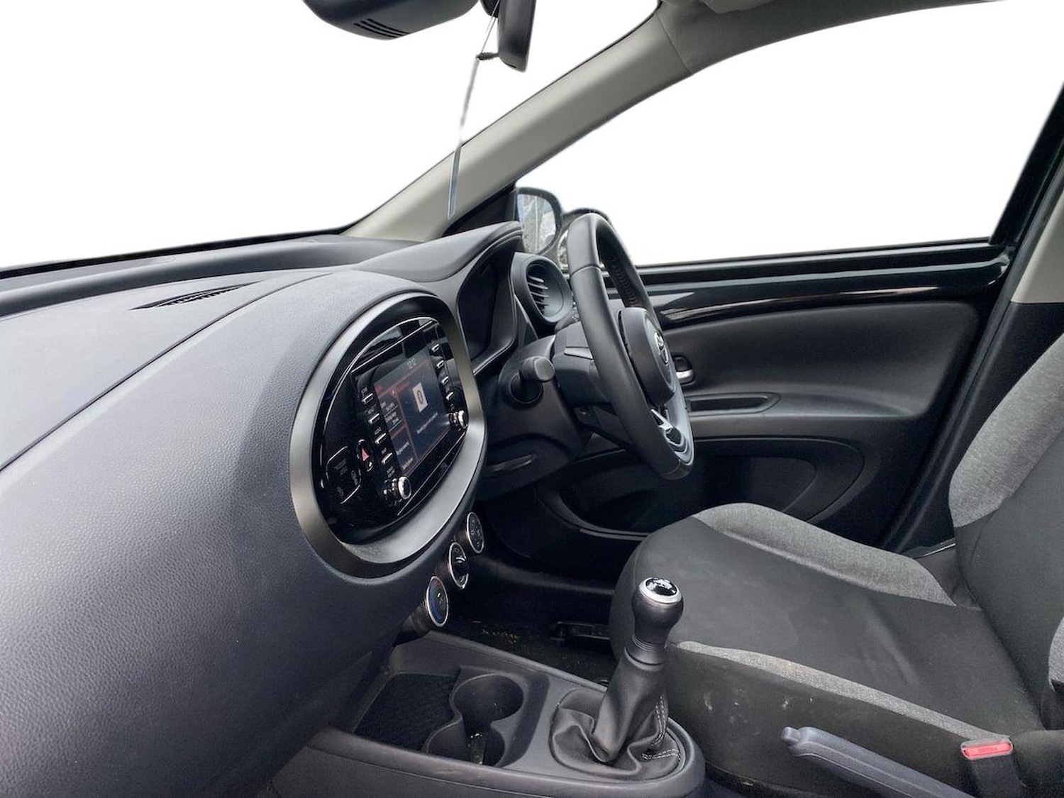 Used Toyota Aygo X 2022 for sale - 76809358: Photo 7