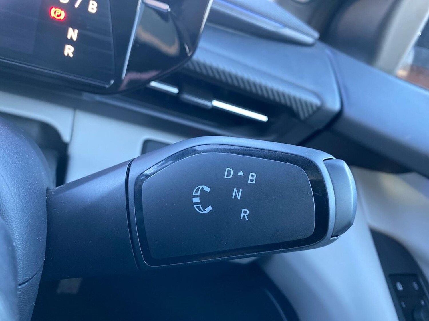 Used Ford Explorer 2024 for sale - 78192200: Photo 31