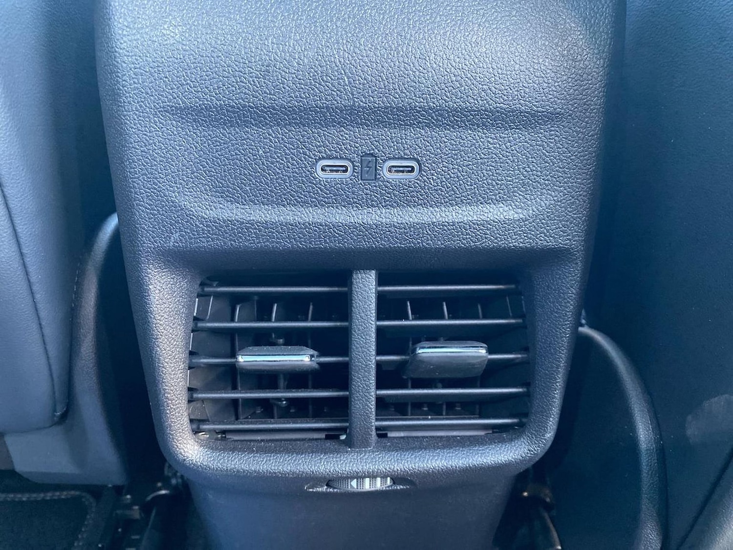 Used Ford Explorer 2024 for sale - 78192200: Photo 34