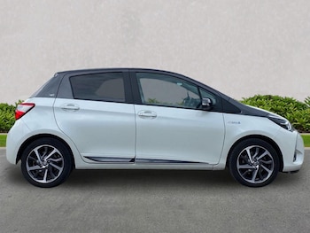 Used Toyota Yaris 2019 for sale - 78628074: Photo