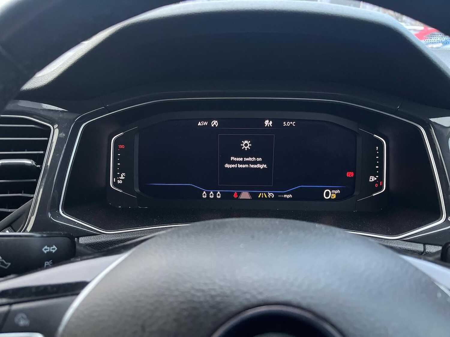 Used Volkswagen T-Roc 2018 for sale - 77790348: Photo 10