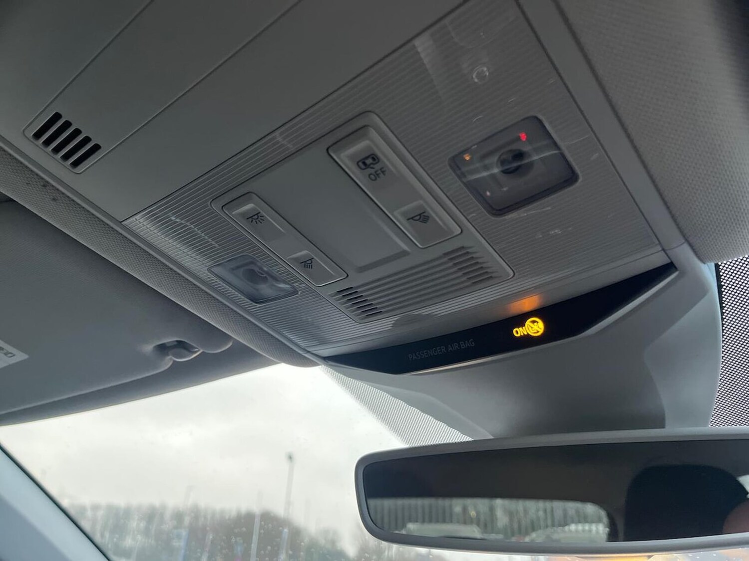 Used Volkswagen T-Roc 2018 for sale - 77790348: Photo 14