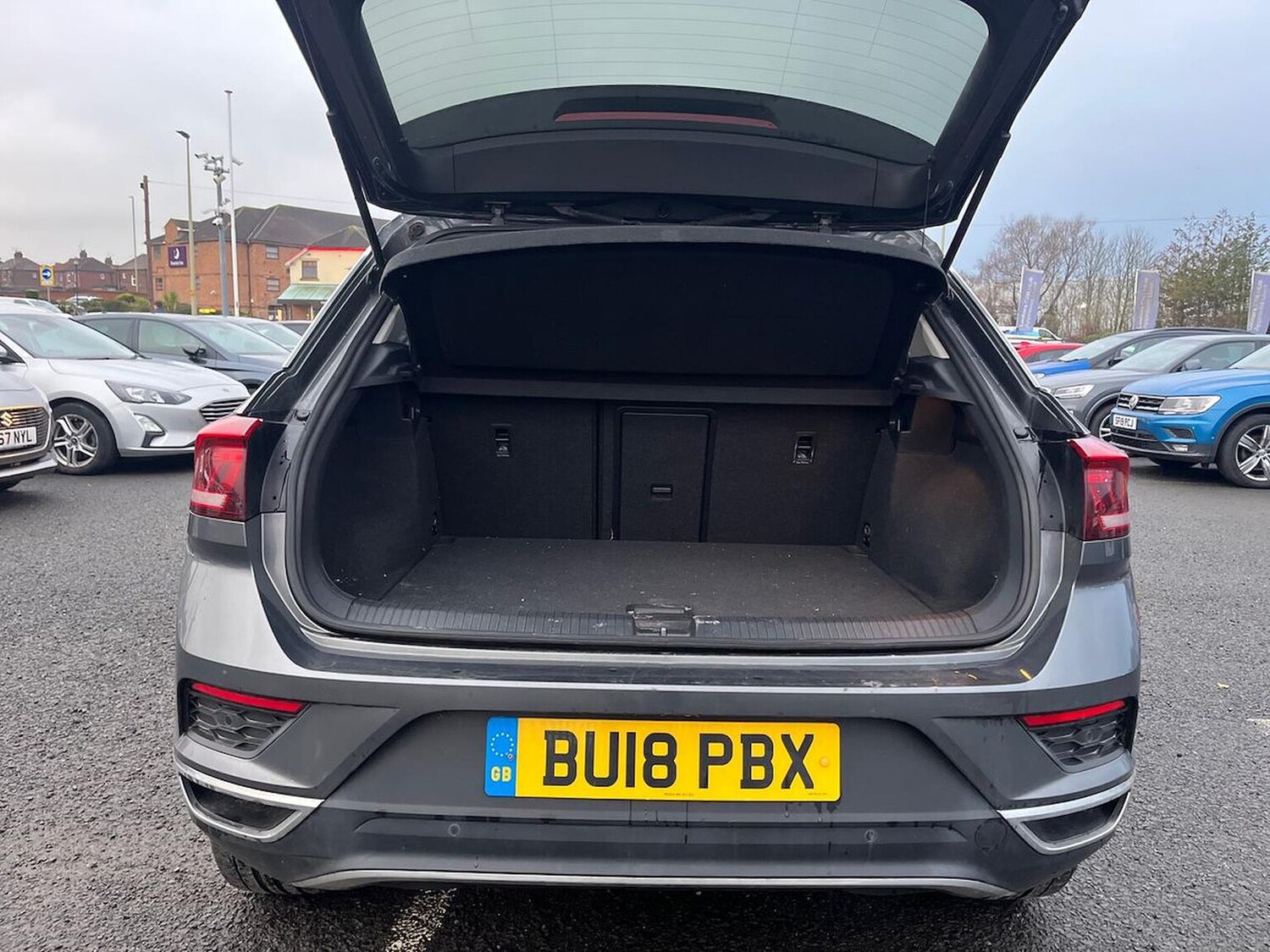 Used Volkswagen T-Roc 2018 for sale - 77790348: Photo 17