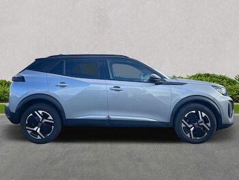 Used Peugeot 2008 2023 for sale - 75956971: Photo